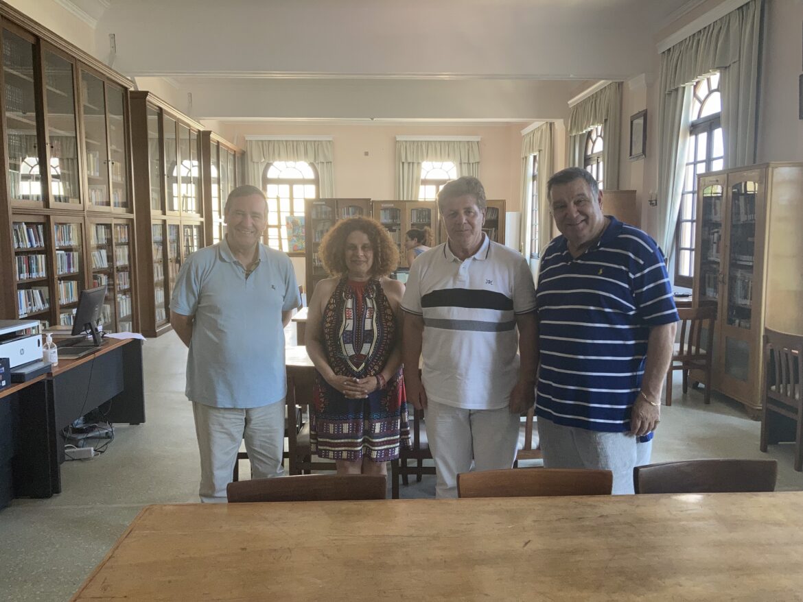 Δωρεά σπάνιας συλλογής υπολειμμάτων από μετεωρίτες στη Βιβλιοθήκη