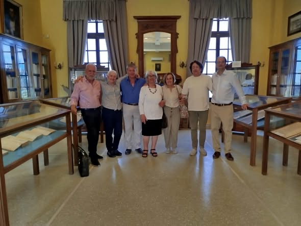 Επίσκεψη της οικογένειας του Θεόφιλου Σαρίκα